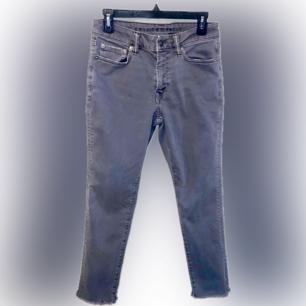 AMERICAN EAGLE Gray Womens Jeans 29x30 with Fringed Bottom Legs
